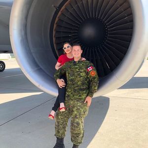 Meet your Posher, Roxanne